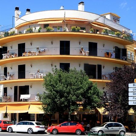 Apartamentos El Sol Tossa de Mar Exterior photo