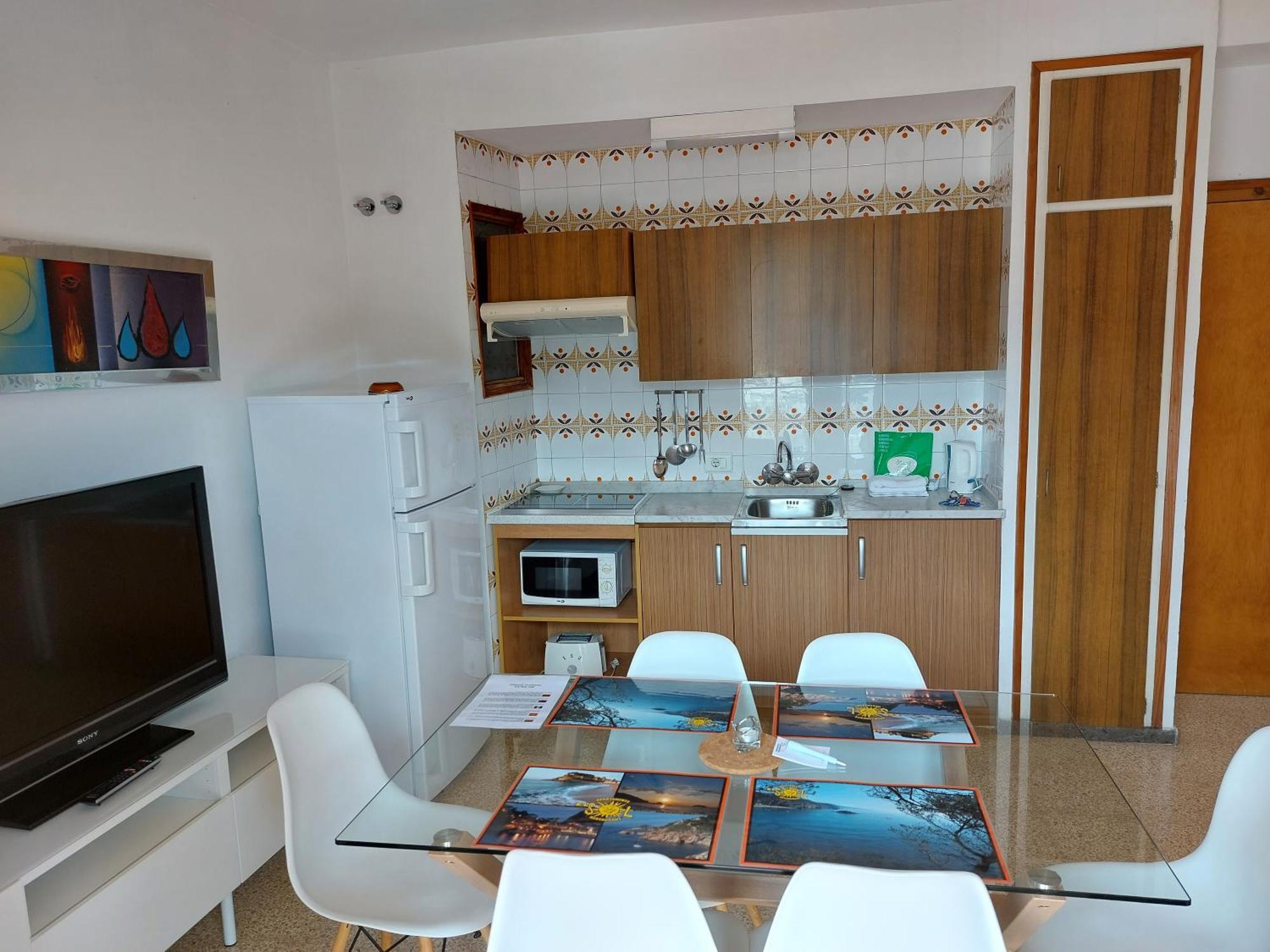 Apartamentos El Sol Tossa de Mar Exterior photo