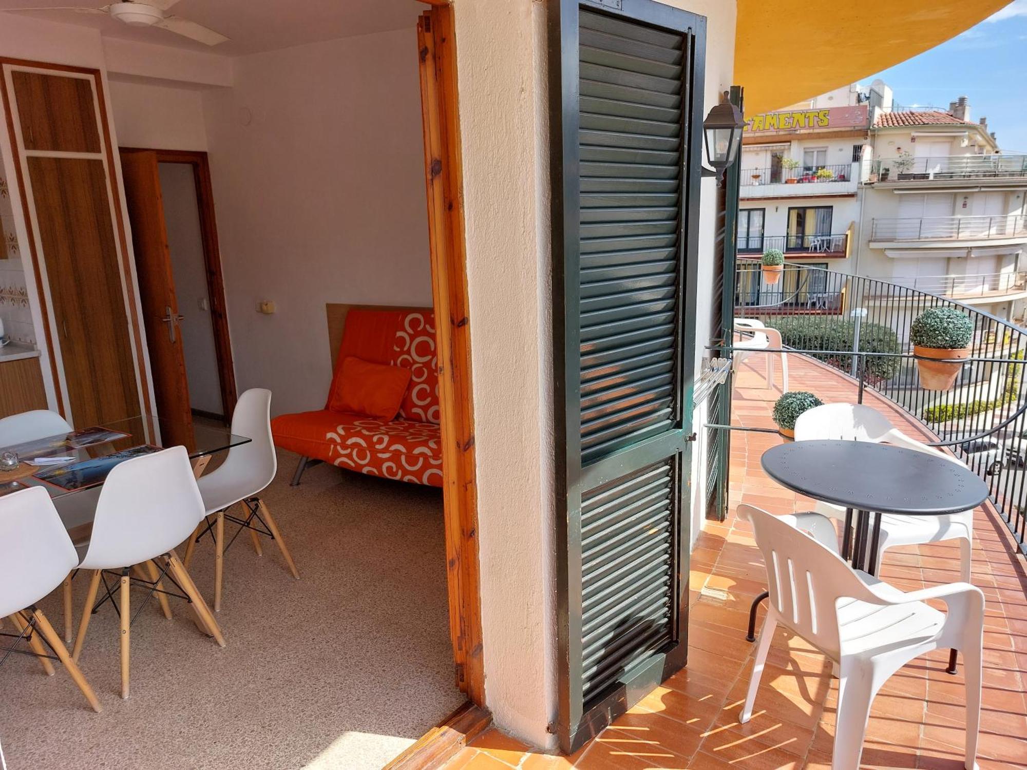Apartamentos El Sol Tossa de Mar Exterior photo