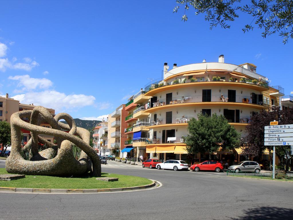 Apartamentos El Sol Tossa de Mar Exterior photo